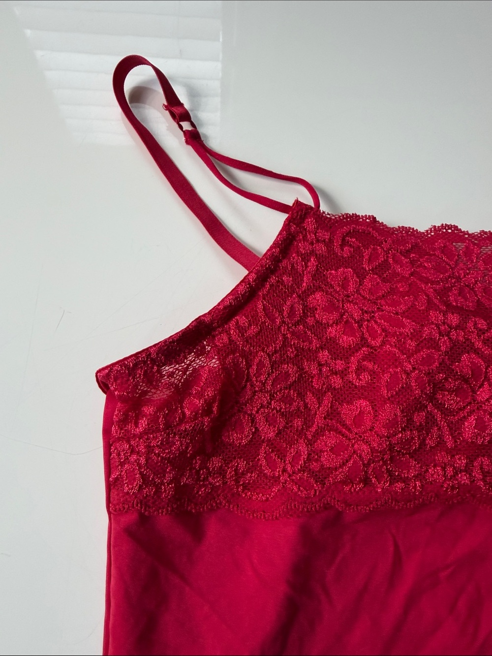 Lace-Trim Camisole Chemise Top - Red - Picture 3 of 6